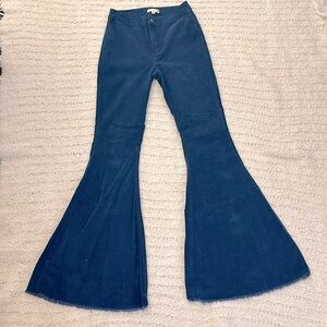 Women’s Home Folk jeans. Size 6
